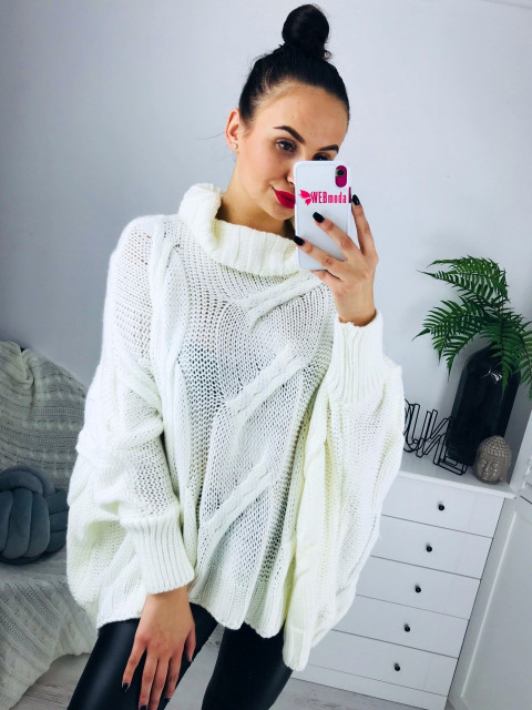 Női fehér hosszított pulóver