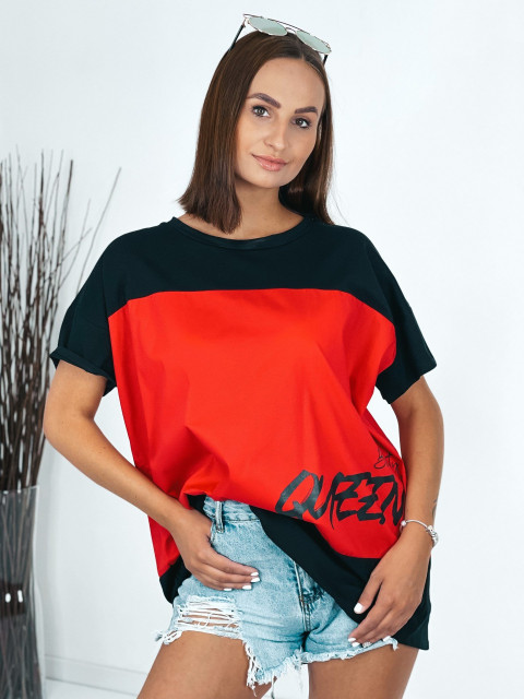 Női feket-piros hosszabbított oversize trikó, felirattal Queen