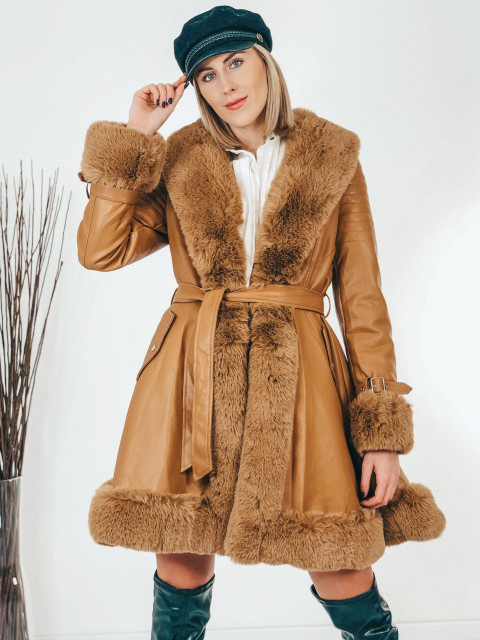 Exkluzív barna szőrme kabát övvel