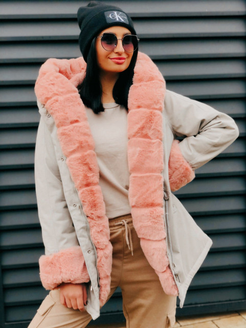 Női bézs bélelt kabát rózsaszínű szőrmével