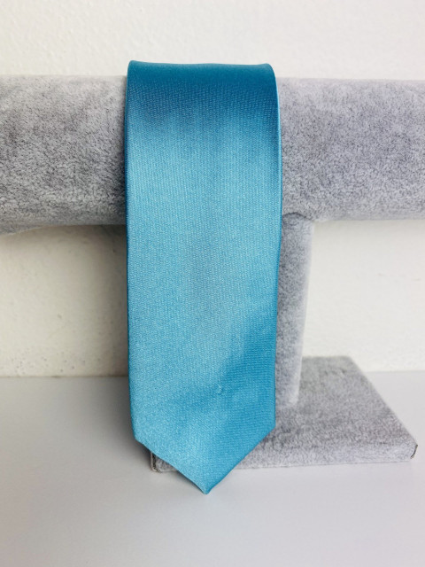 Férfi türkizkék szatén keskeny nyakkendő