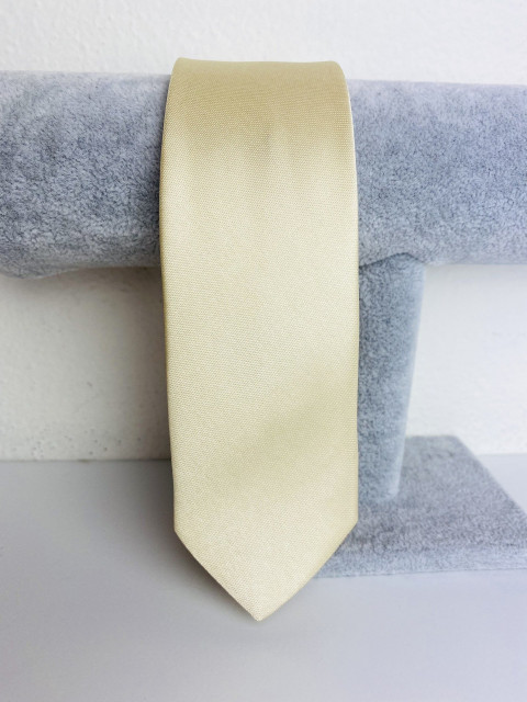 Férfi bézs szatén keskeny nyakkendő
