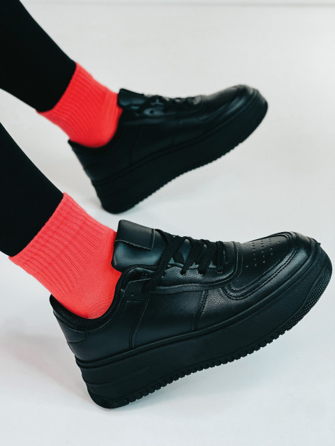 Exkluzív női fekete platform cipő MIKEL