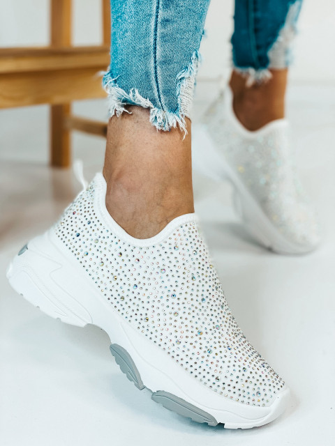 Női platform cipő díszkövekkel ROXY - fehér