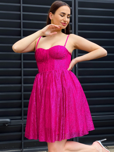 Női rózsaszínű A-szabású alkalmi ruha