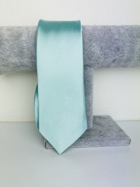 Férfi mentaszínű szatén keskeny nyakkendő
