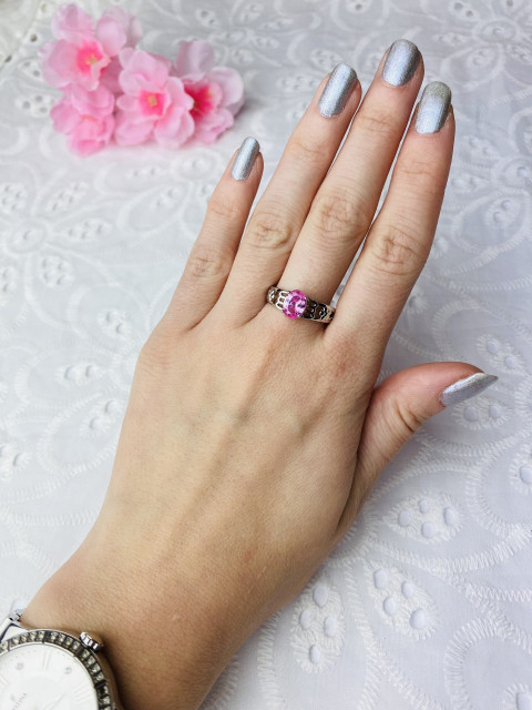 Női ezüst gyűrű rózsaszínű kristállyal 4