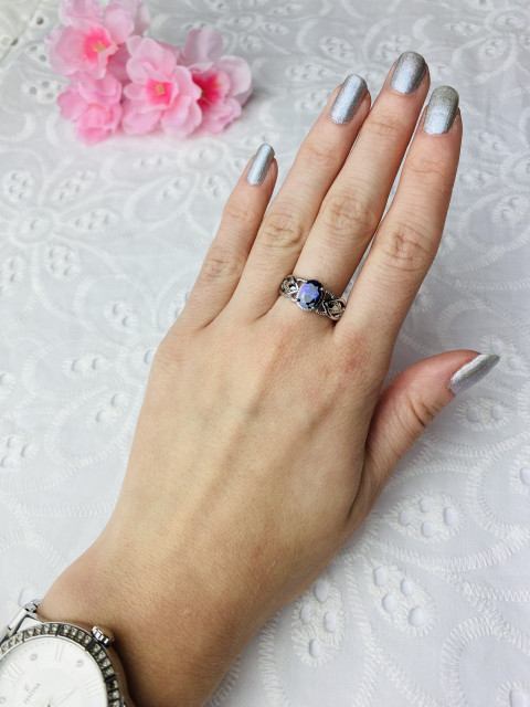 Női ezüst gyűrű lila kristállyal 3