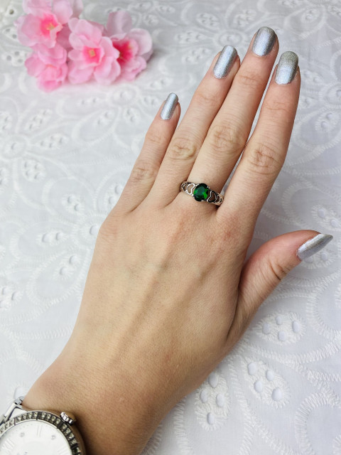 Női ezüst gyűrű zöld kristállyal 6