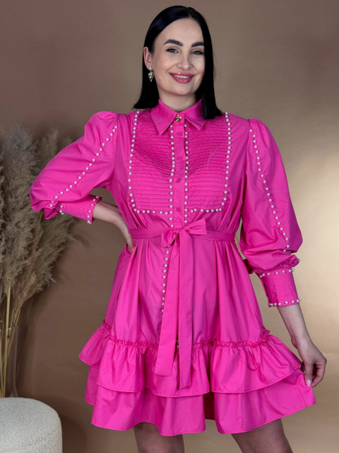 Elegáns női ruha gyöngyökkel és övvel - rózsaszínű